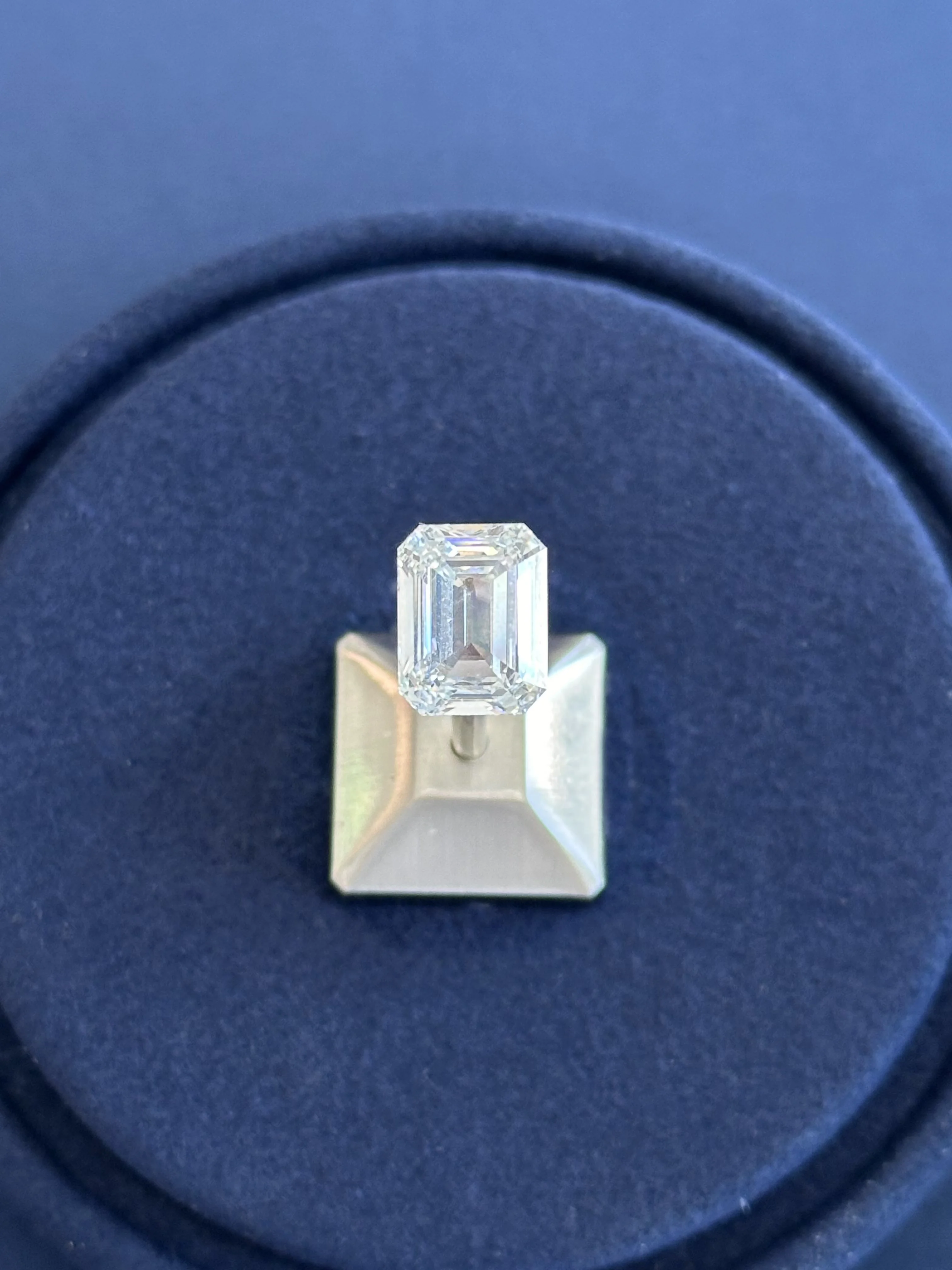 Heritage commemorative diamond with custom branding
