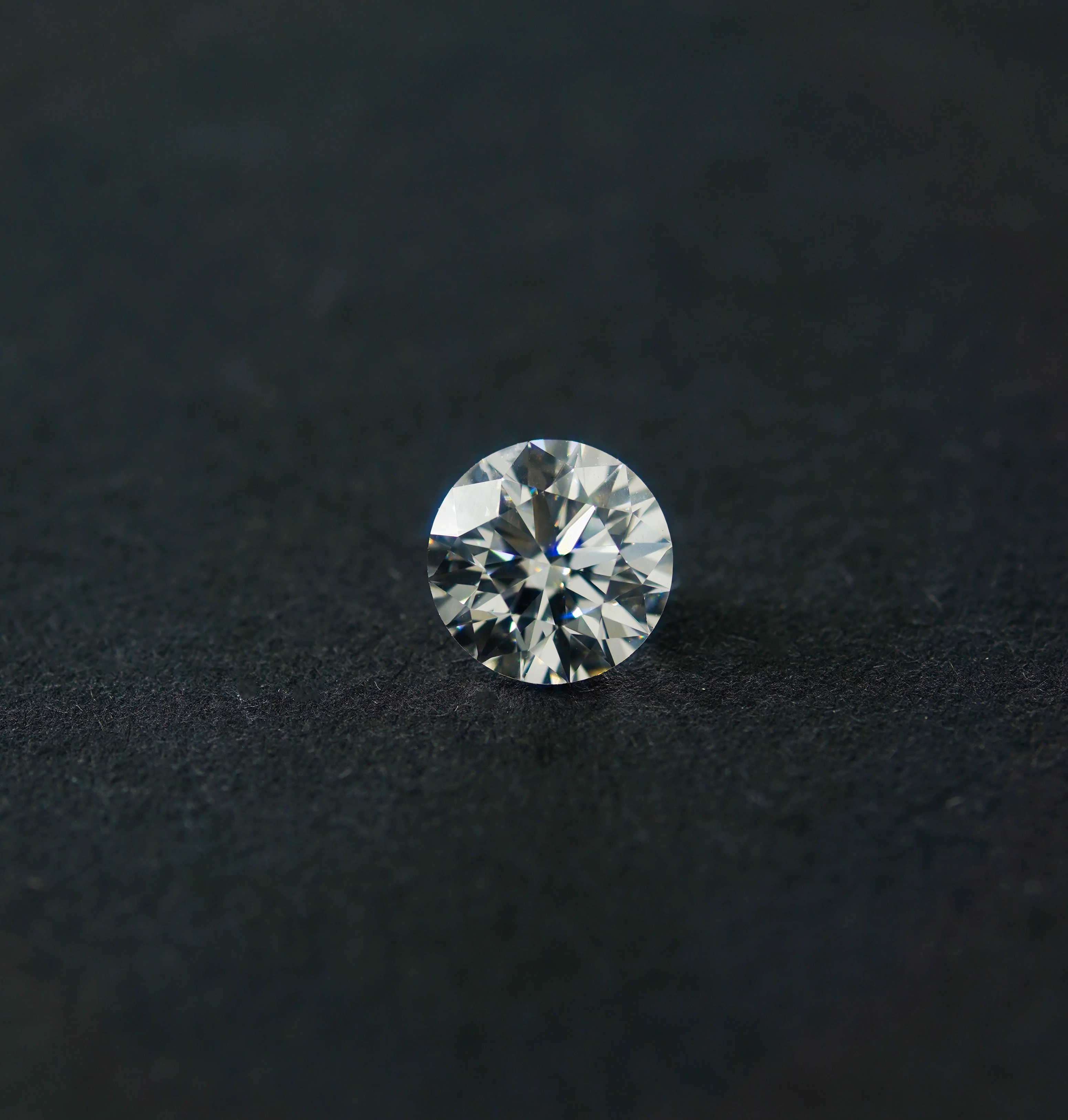Peony Diamond — 3ct cultural commemorative diamond from peony flower carbon